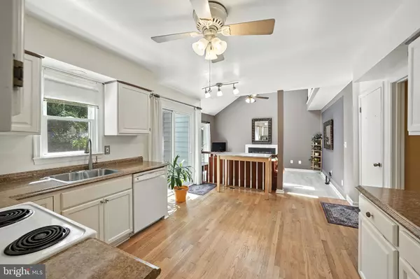 Silver Spring, MD 20901,123 SNOWY OWL DR