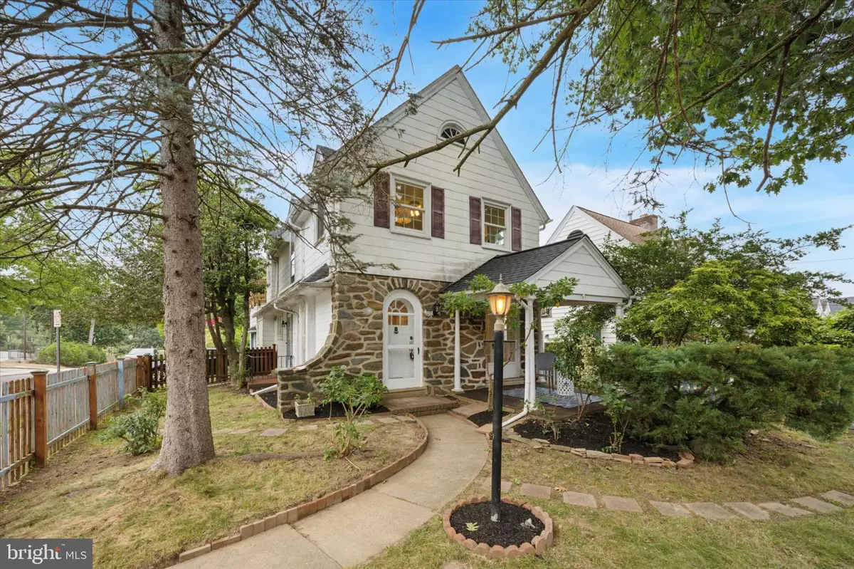 Wynnewood, PA 19096,249 ROCK GLEN RD
