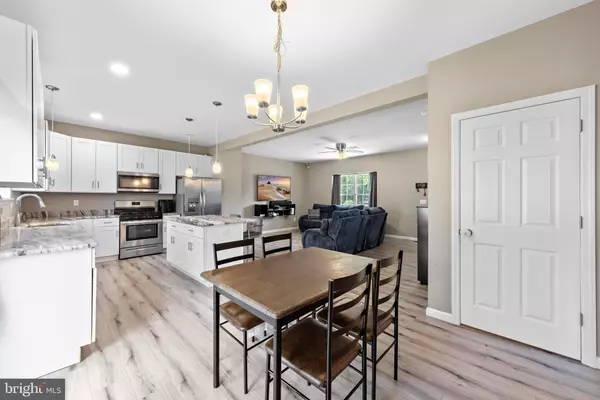 Vineland, NJ 08360,4 ELMWOOD AVE