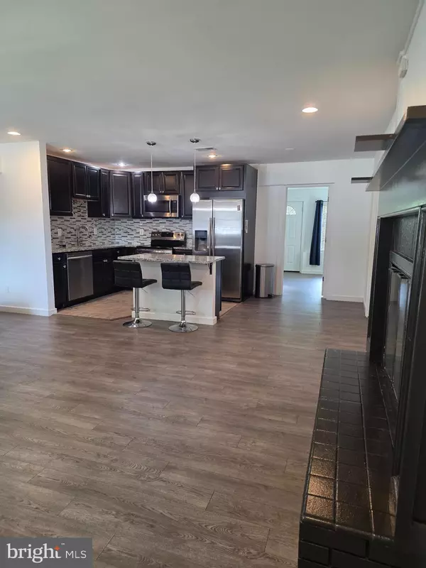 Clinton, MD 20735,8406 MIMOSA AVE