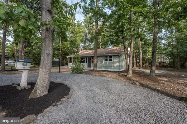 Medford, NJ 08055,64 MOHAVE TRL