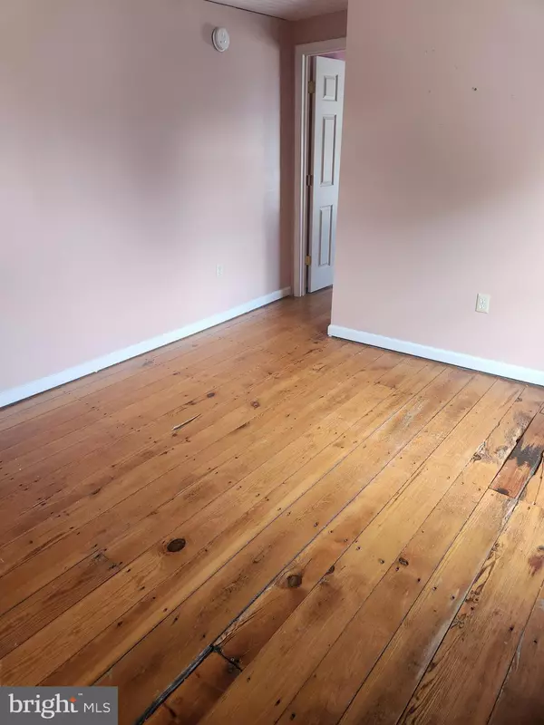 Wardensville, WV 26851,135 W MAIN ST #2