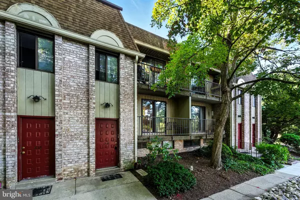 Wallingford, PA 19086,338-A SAYBROOK LN