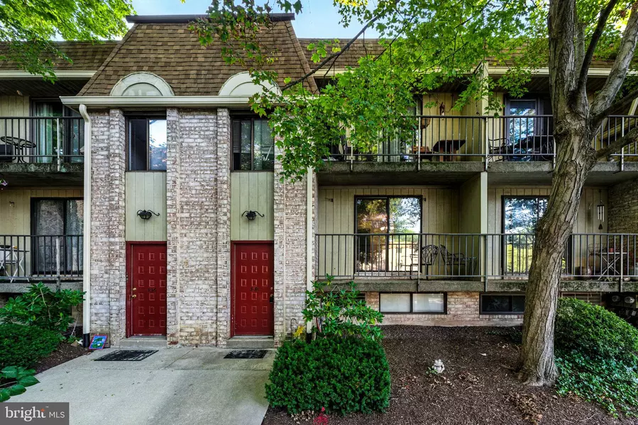 338-A SAYBROOK LN, Wallingford, PA 19086