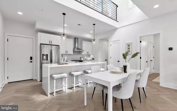 Washington, DC 20015,4315 HARRISON ST NW #7