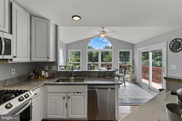 Hanover, MD 21076,1353 RIDGE COMMONS BLVD