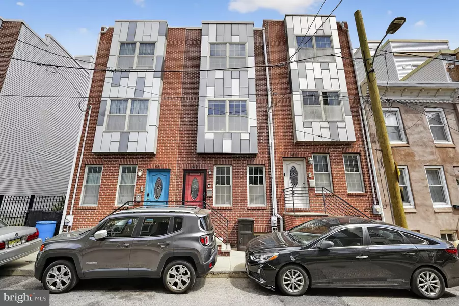 419 MERCY ST, Philadelphia, PA 19148