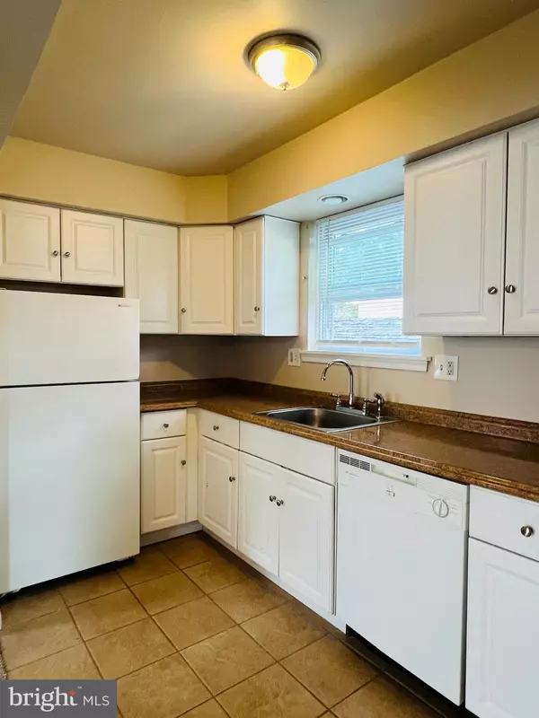 Clifton Heights, PA 19018,37 E MADISON AVE