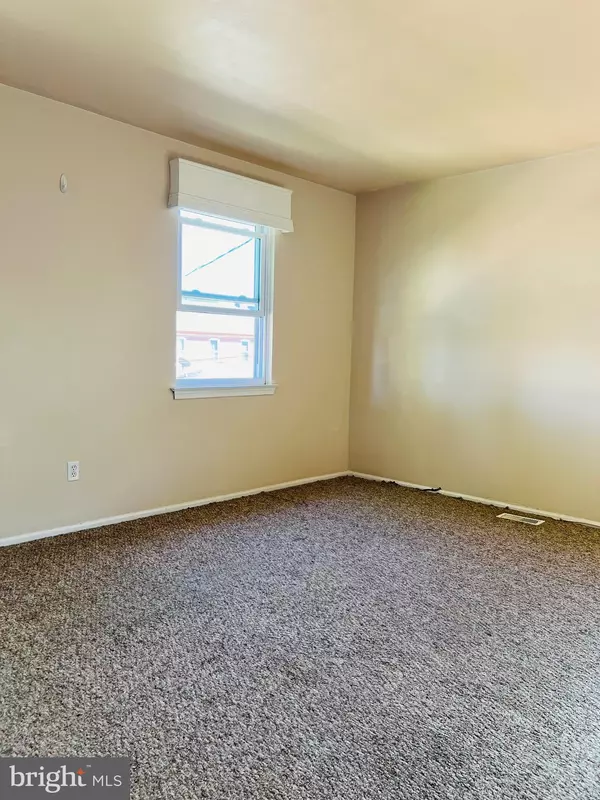 Clifton Heights, PA 19018,37 E MADISON AVE
