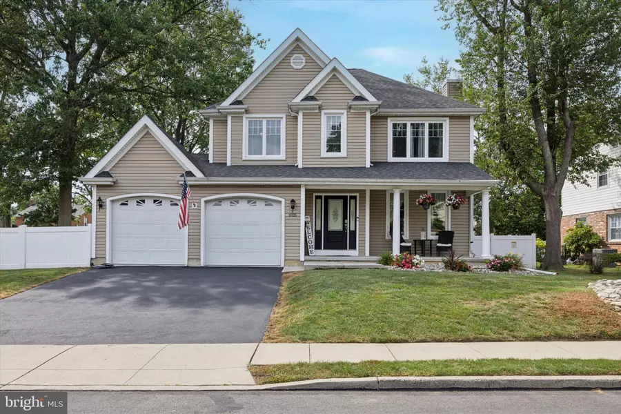 1025 9TH AVE, Folsom, PA 19033