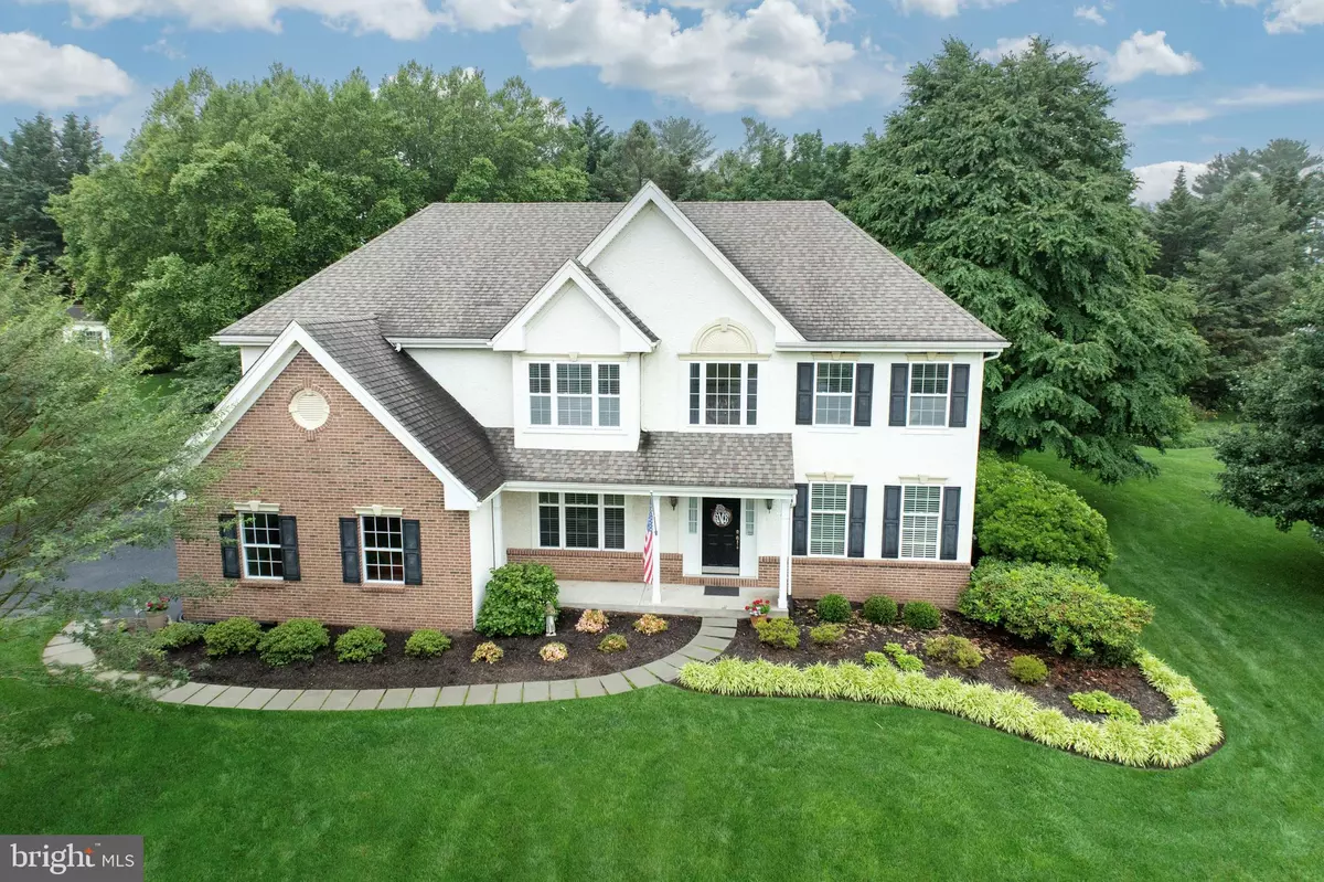 Avondale, PA 19311,7 CAITLYN CT