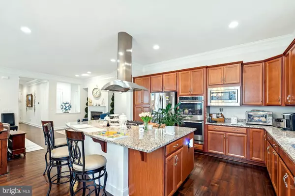 Lake Frederick, VA 22630,213 GREBE DR