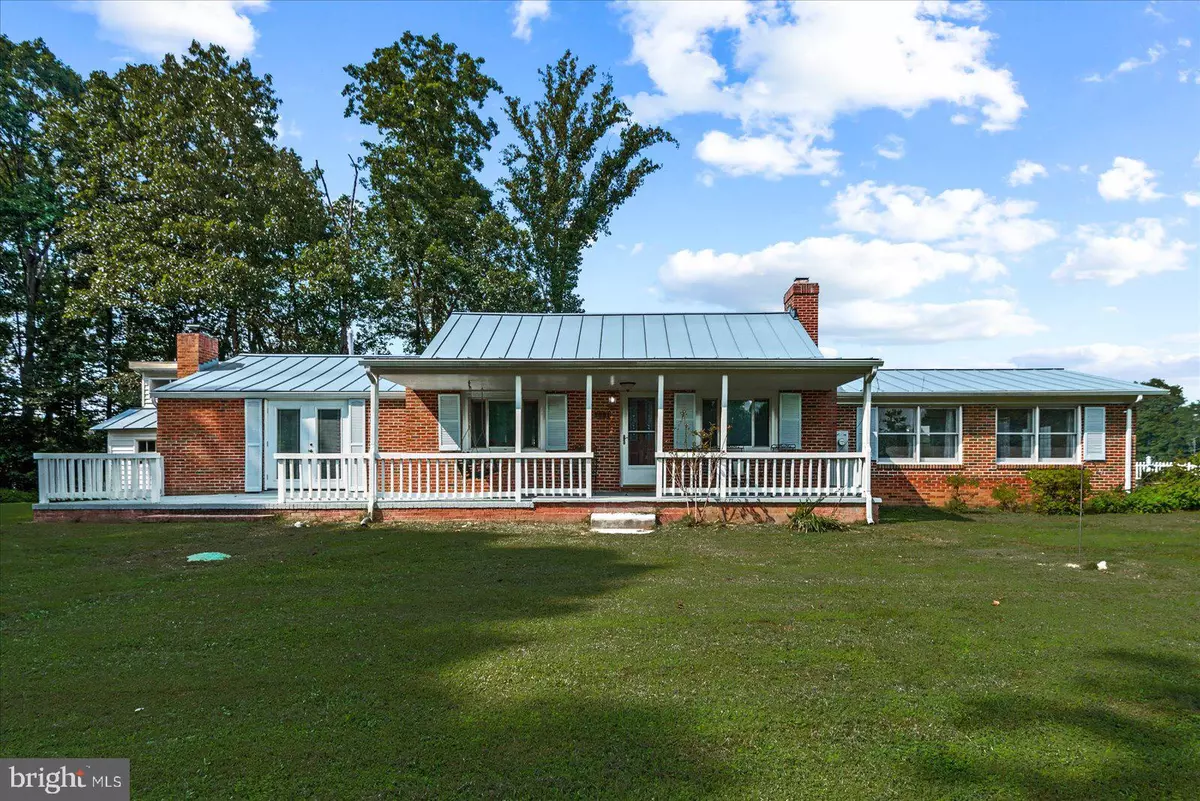 Louisa, VA 23093,2931 VAWTER CORNER RD