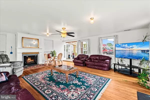 Louisa, VA 23093,2931 VAWTER CORNER RD