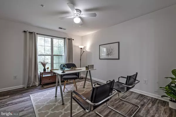 Germantown, MD 20874,20408 SHORE HARBOUR DR #5-C