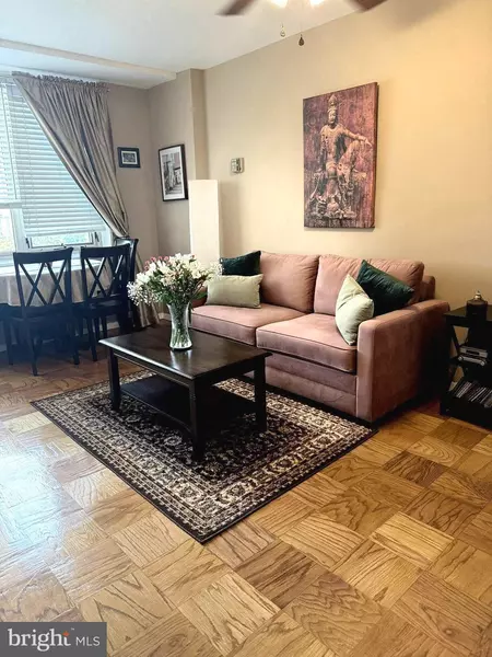 2800 WISCONSIN AVE NW #705, Washington, DC 20007
