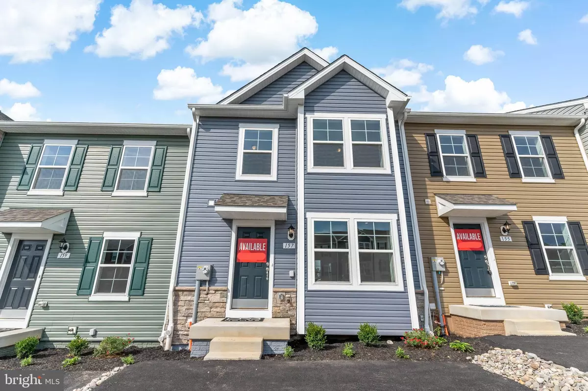 Hanover, PA 17331,157 HOLSTEIN DR