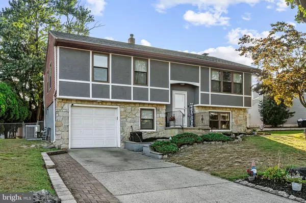 Runnemede, NJ 08078,569 SHERRY DR