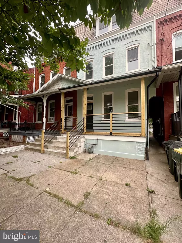 Lancaster, PA 17603,813 COLUMBIA AVE