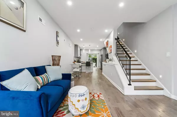 Philadelphia, PA 19145,2124 FERNON ST