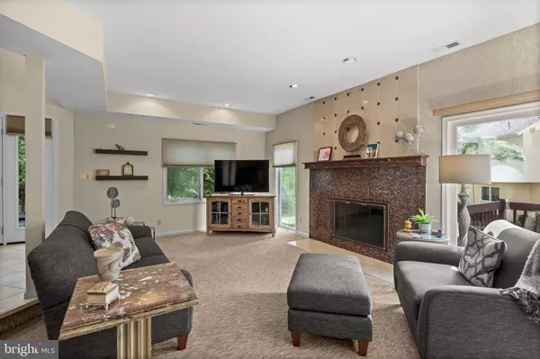 Cherry Hill, NJ 08003,1608 CHANTICLEER