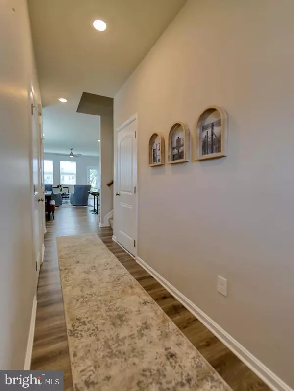 Millville, DE 19967,32024 SAND BANK LN