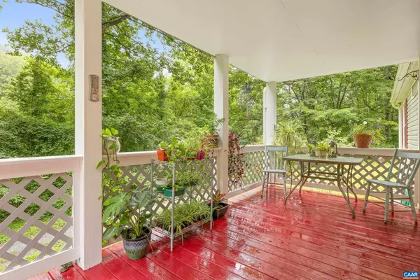Roseland, VA 22967,3141 BEECH GROVE RD