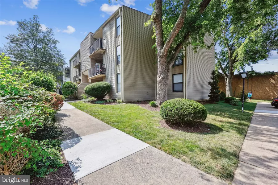 110 DUVALL LN #67-103, Gaithersburg, MD 20877