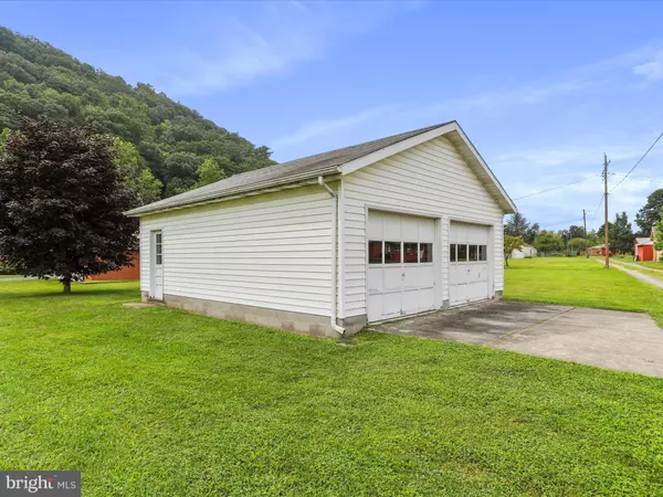 Keyser, WV 26726,771 HARLEY O STAGGERS DR