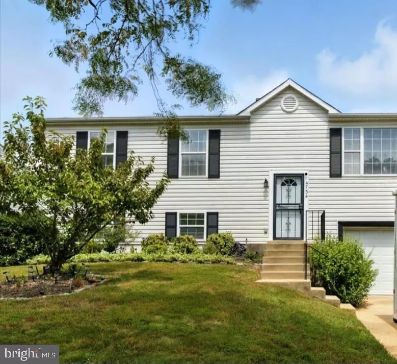 Suitland, MD 20746,4734 JOHN ST
