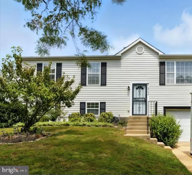 4734 JOHN ST, Suitland, MD 20746