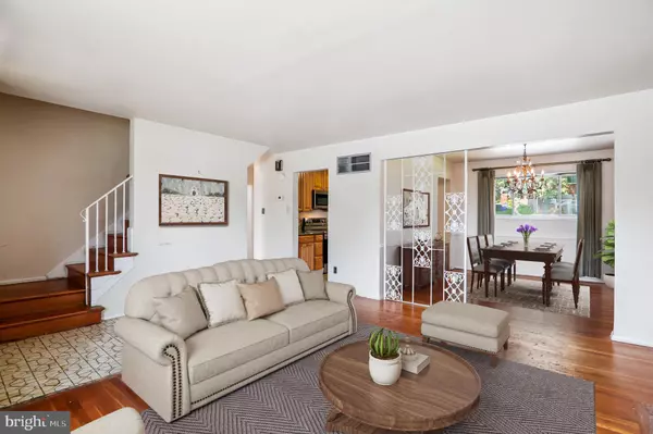 Silver Spring, MD 20903,9507 ADELPHI RD