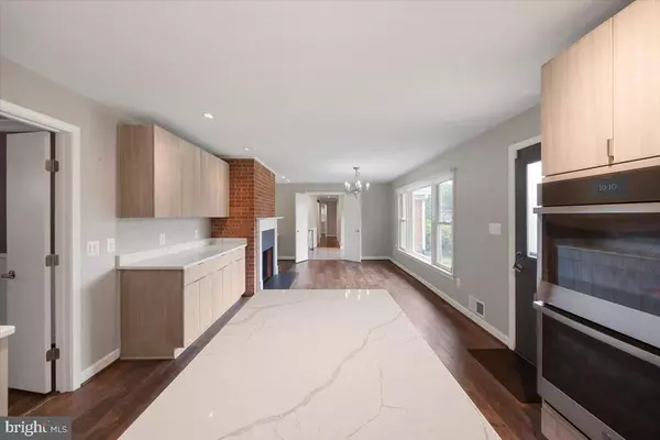 Alexandria, VA 22302,1305 KINGSTON AVE