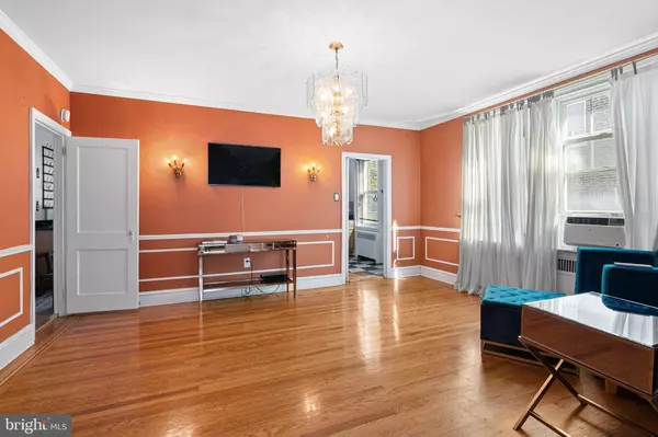 433 E HORTTER ST, Philadelphia, PA 19119