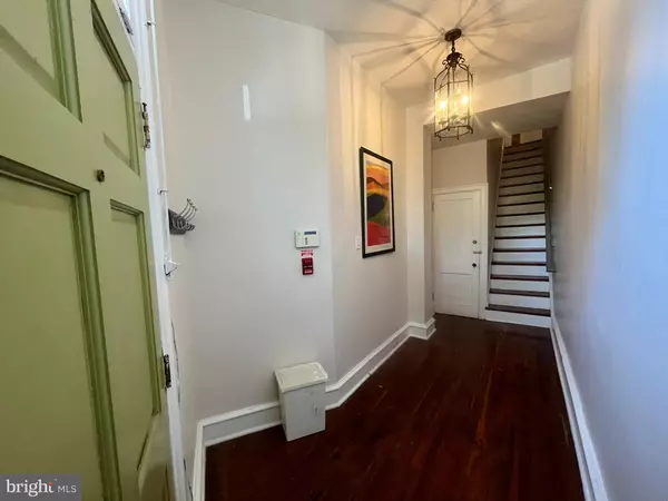 Philadelphia, PA 19119,6751 GERMANTOWN AVE #2