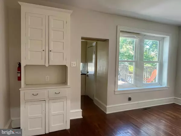 Philadelphia, PA 19119,6751 GERMANTOWN AVE #2