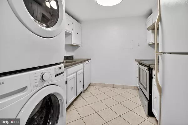 Chevy Chase, MD 20815,4601 N PARK AVE #920-V