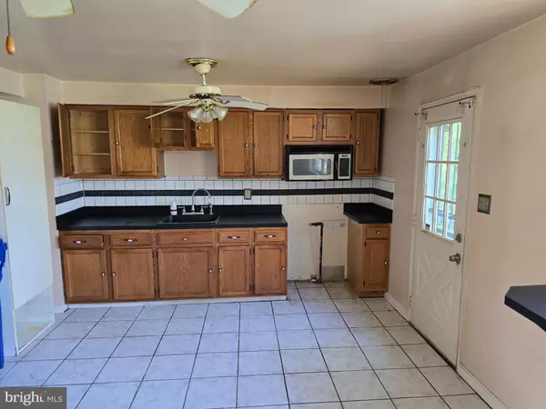 Baltimore, MD 21239,5102 HILLEN RD