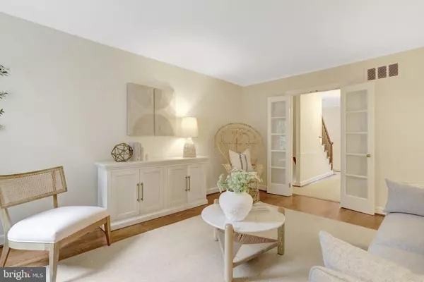 Alexandria, VA 22314,516 GIBBON ST