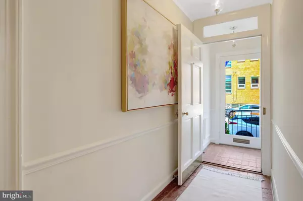 Alexandria, VA 22314,516 GIBBON ST