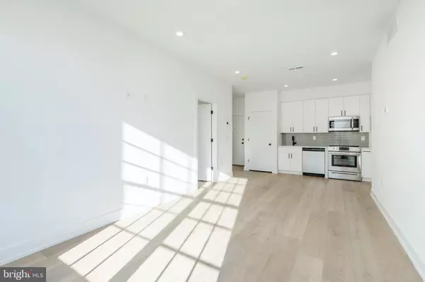 Philadelphia, PA 19125,2002 FRANKFORD AVE #202