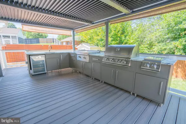 Laurel, MD 20707,925 MONTROSE AVE