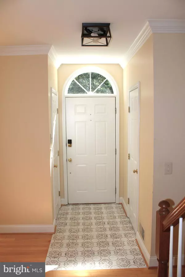 Springfield, VA 22150,6556 ANTRICAN DR