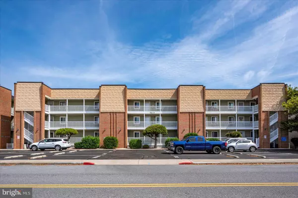 Ocean City, MD 21842,714 MOORING RD #C304