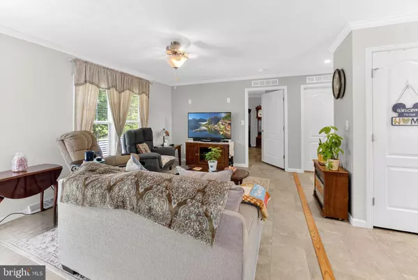 Trexlertown, PA 18087,7419 LINCOLN LN