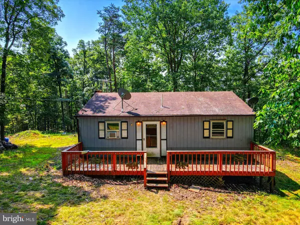 Romney, WV 26757,1306 CREST HAVEN RD