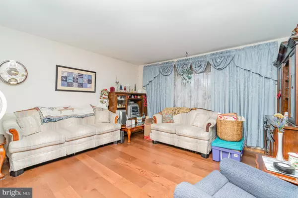 Enola, PA 17025,917 HAWTHORNE ST