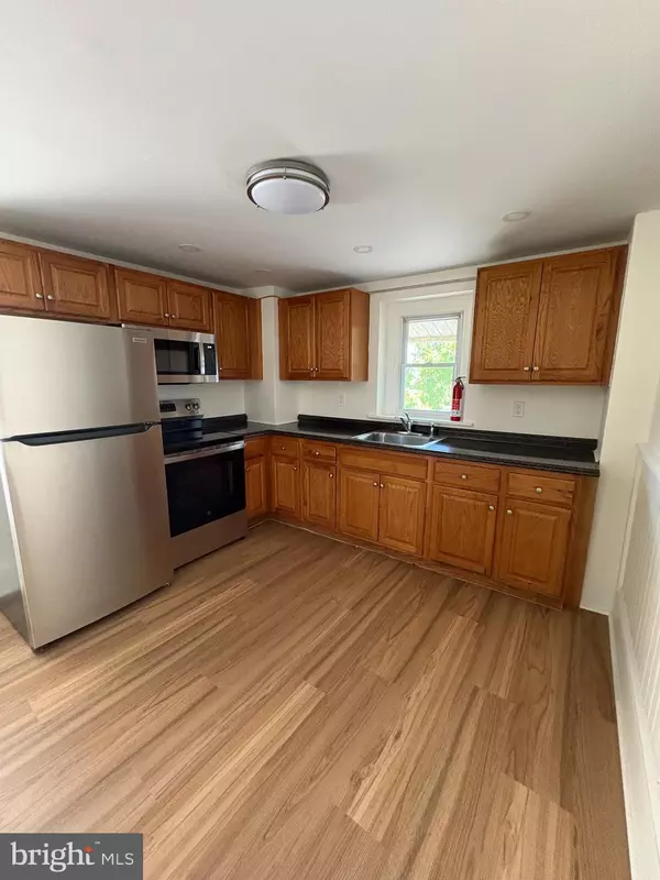 Spring City, PA 19475,65 N CHURCH ST #2