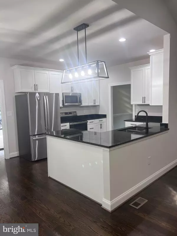 Warrenton, VA 20187,5270 ECHOLS COURT