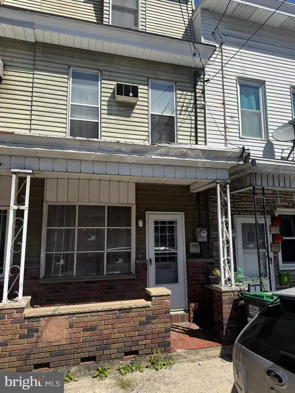 217 W PINE ST,  Mahanoy City,  PA 17948